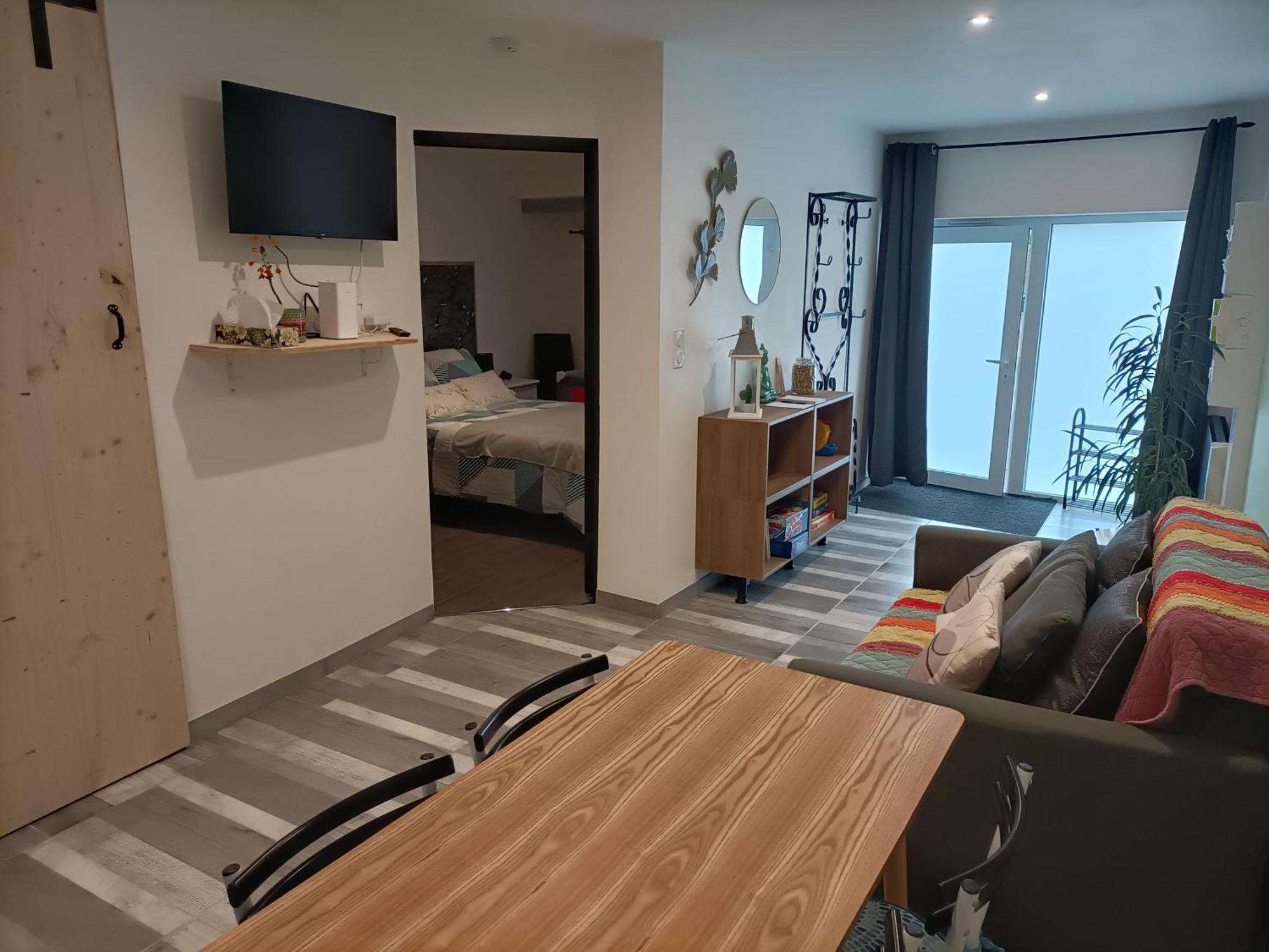 Comme A La Maison Gannat Extérieur photo