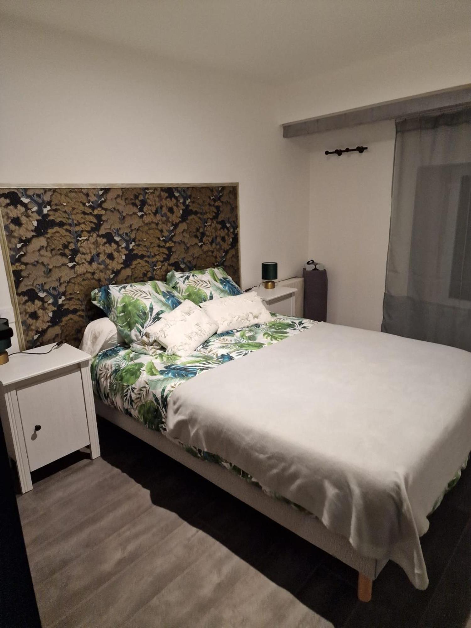 Comme A La Maison Gannat Extérieur photo